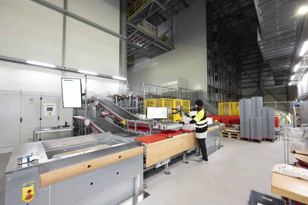 Innnes kynnir bætta þjónustu!