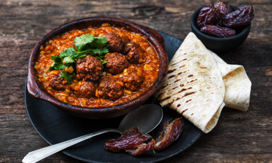 Hariri-súpa með veganbollum, saffrani og bragðmiklu kryddi (vegan)