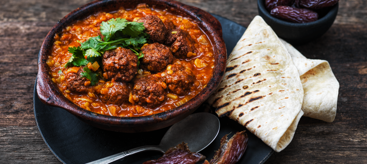 Hariri-súpa með veganbollum, saffrani og bragðmiklu kryddi (vegan)