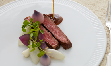 Piparsteik með lauk og karsa