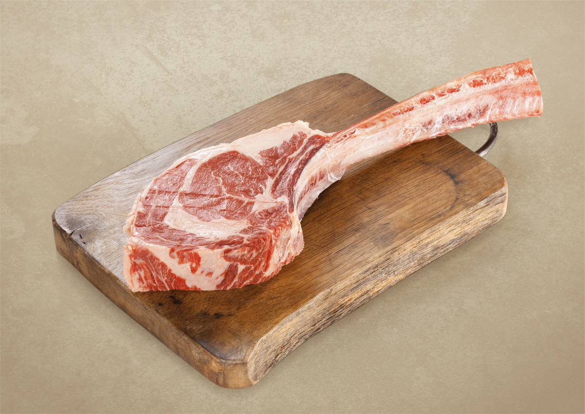 Kjöt, pylsur og skinkur