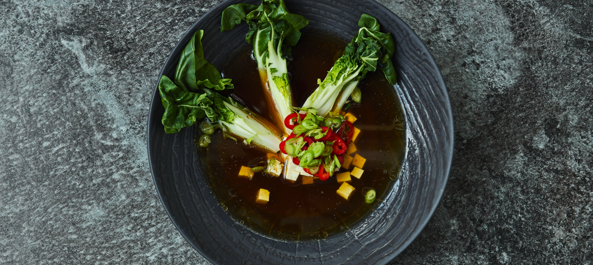 Tær krabbasúpa með tofu og pak choy