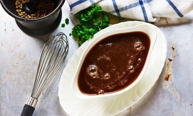 Einföld brún sósa