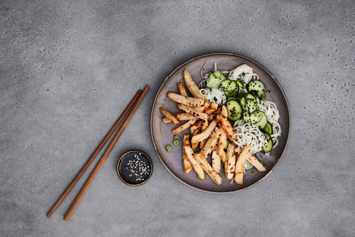 Kjöt, pylsur og skinkur