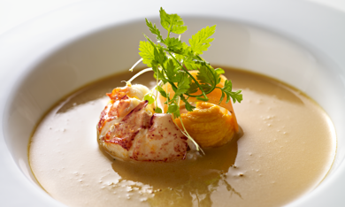 Rjómalöguð humarsúpa